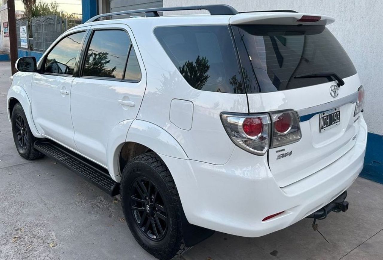 Toyota Hilux SW4 Usado en Mendoza, deRuedas