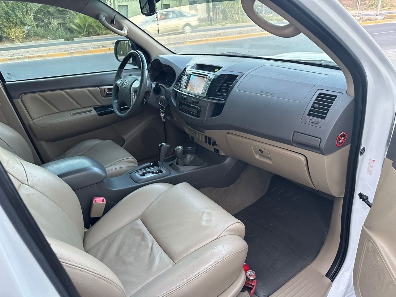 Toyota Hilux SW4 Usado en Mendoza, deRuedas