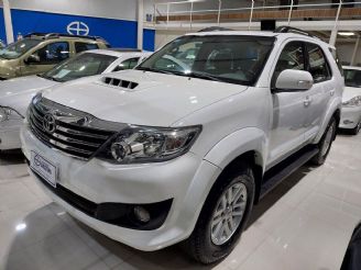 Toyota Hilux SW4