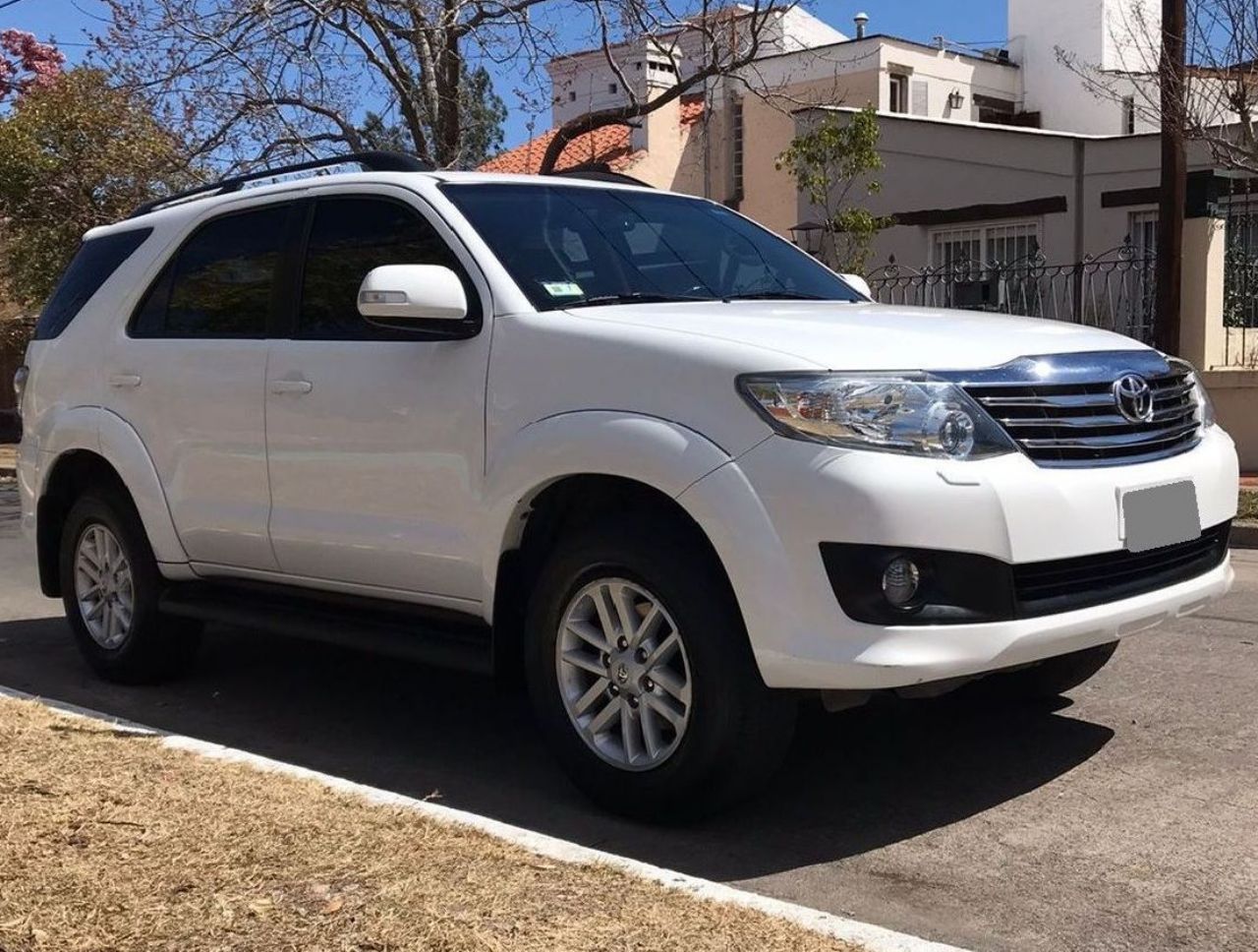 Toyota Hilux SW4 Usado en Córdoba, deRuedas