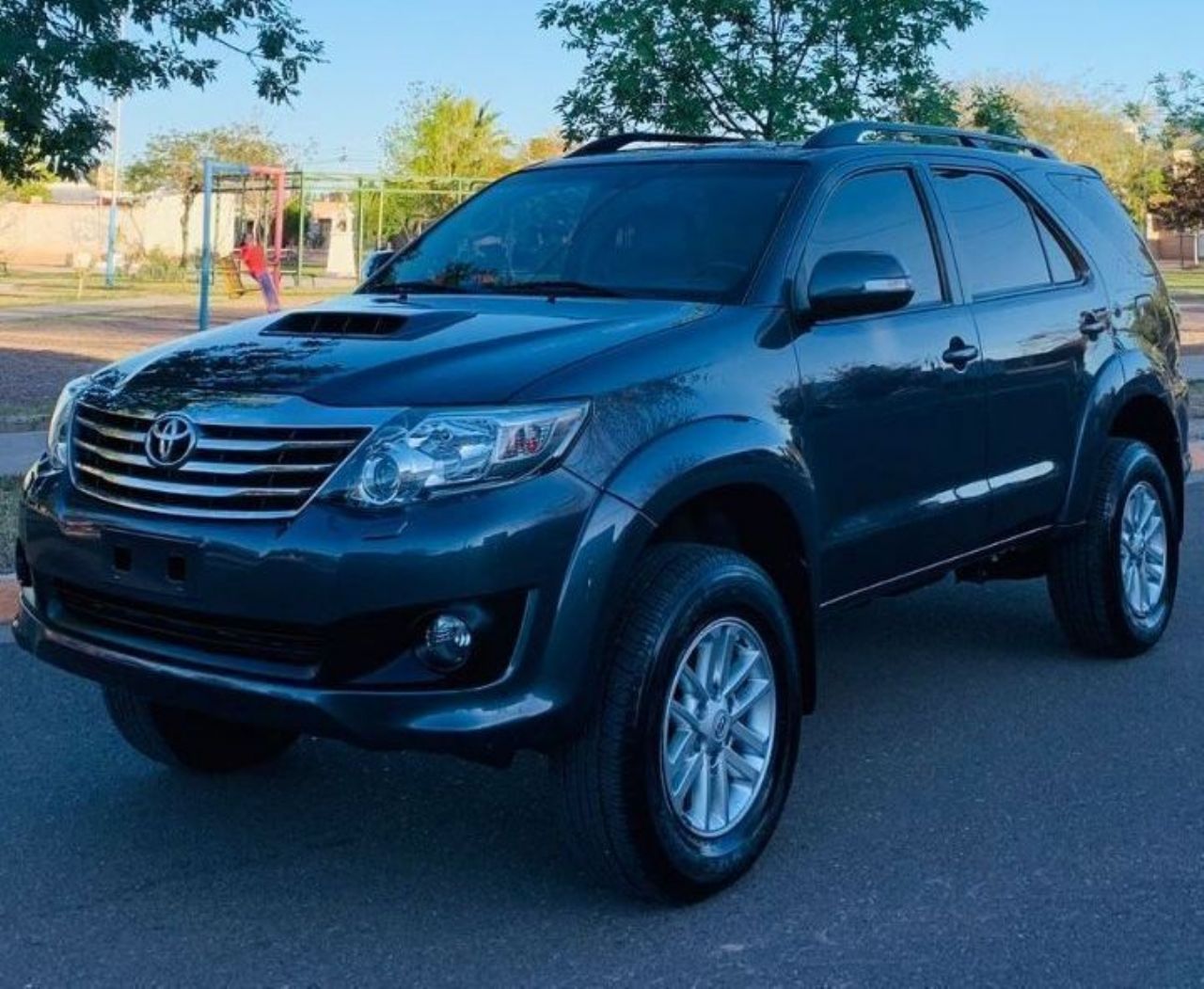 Toyota Hilux SW4 Usado en Mendoza, deRuedas