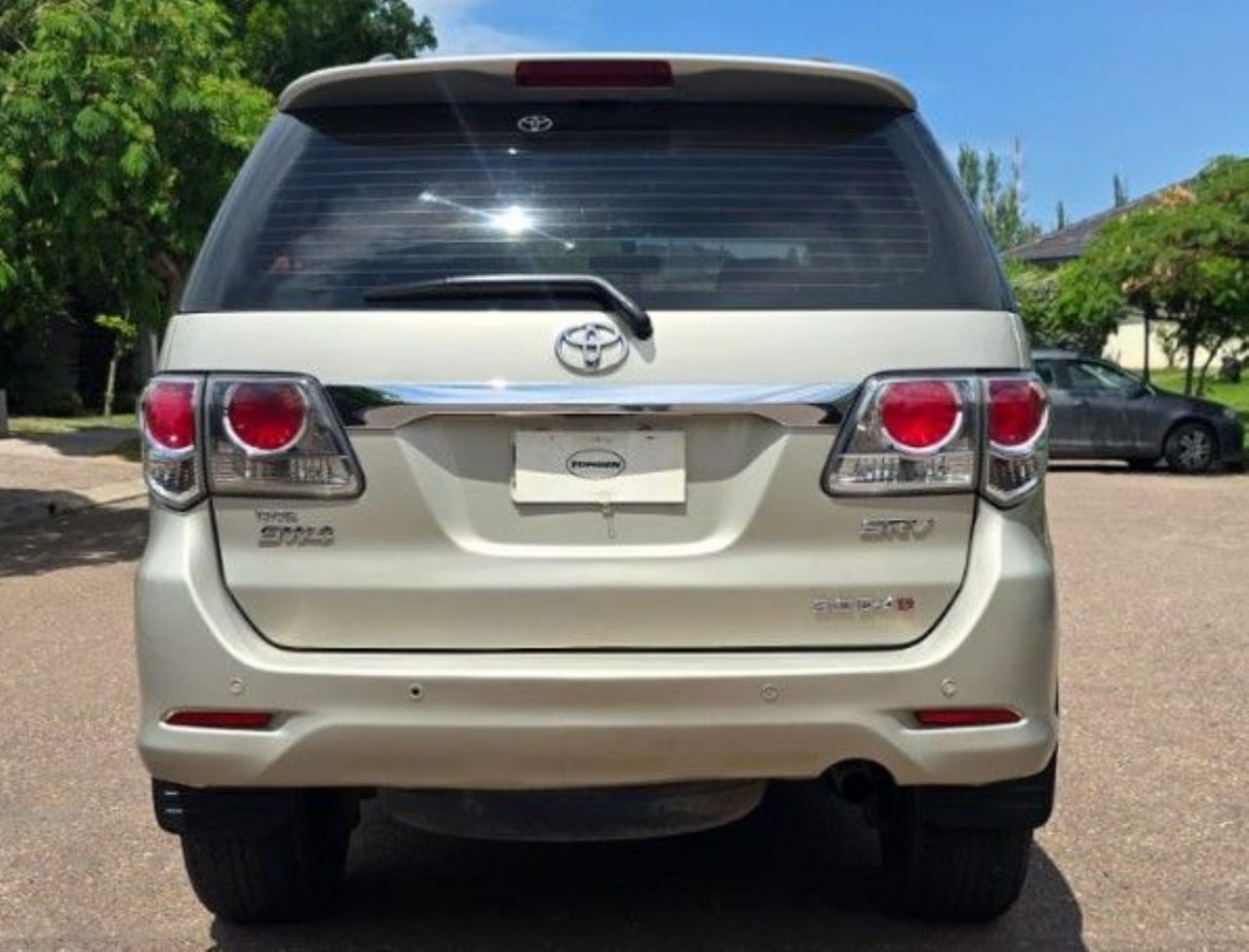 Toyota Hilux SW4 Usado en Mendoza, deRuedas
