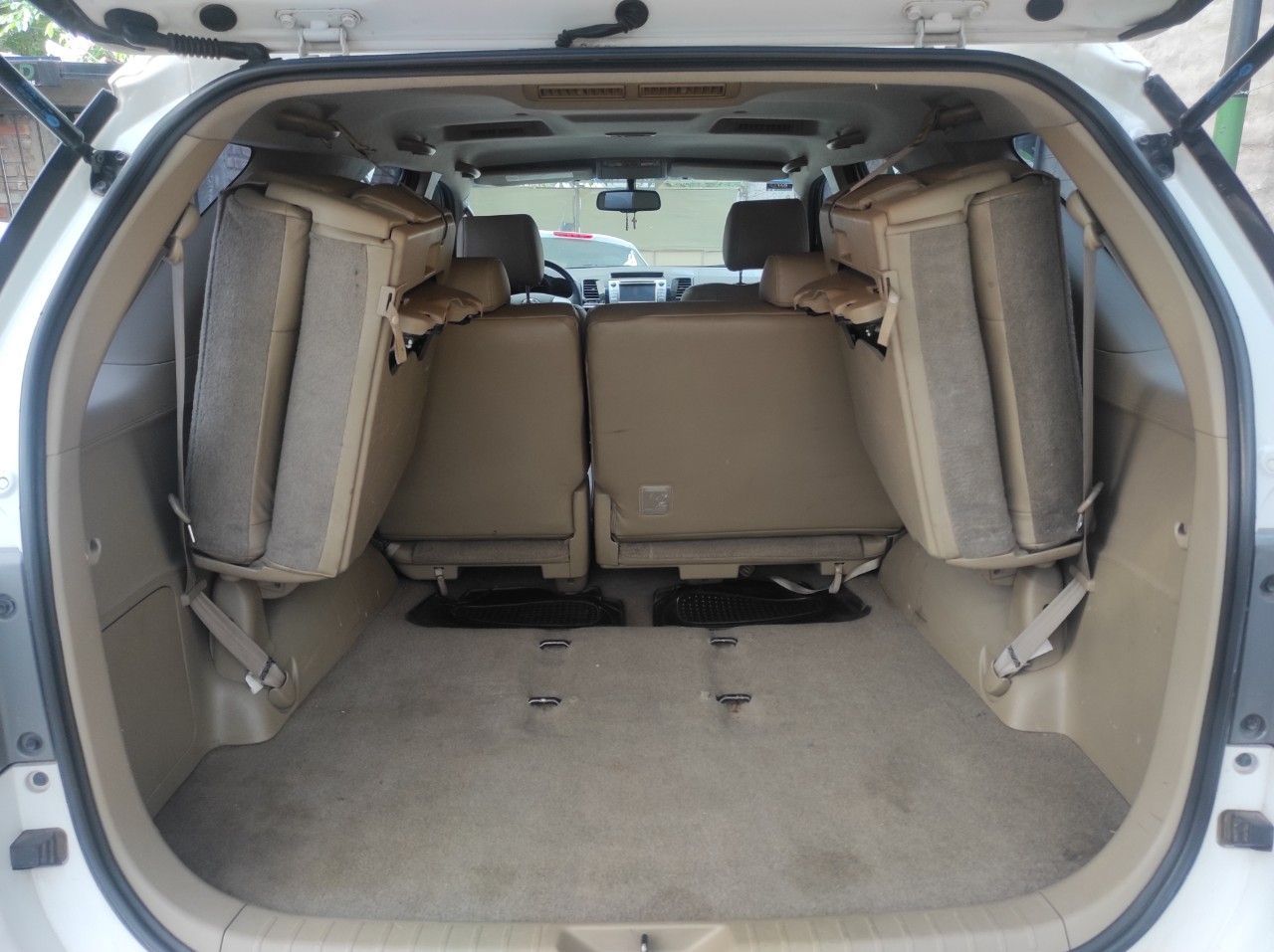 Toyota Hilux SW4 Usado Financiado en Mendoza, deRuedas