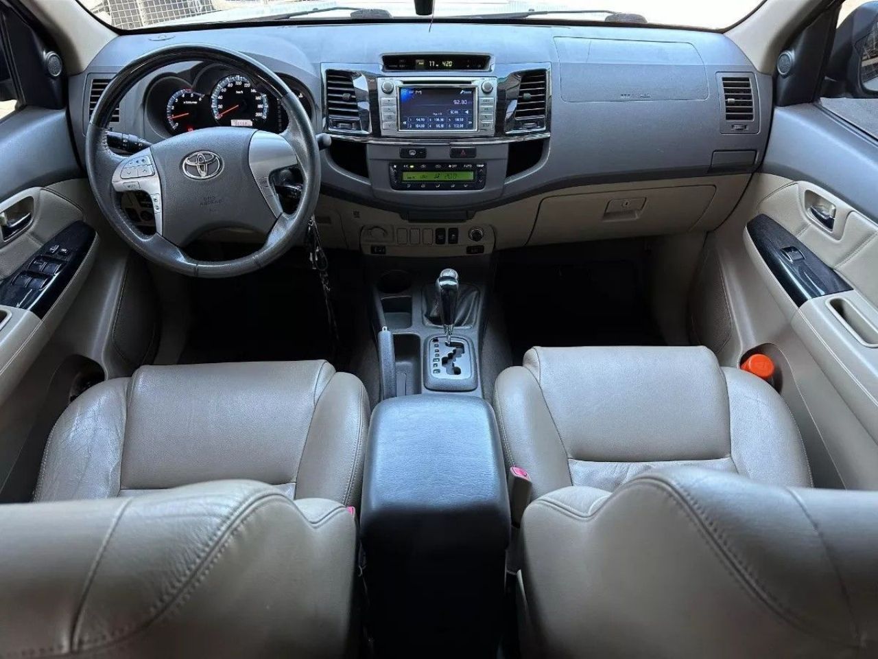Toyota Hilux SW4 Usado Financiado en Córdoba, deRuedas