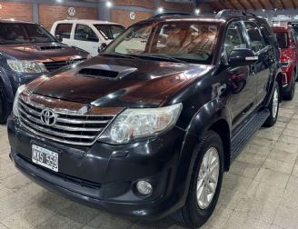 Toyota Hilux SW4 Usado en San Juan Financiado