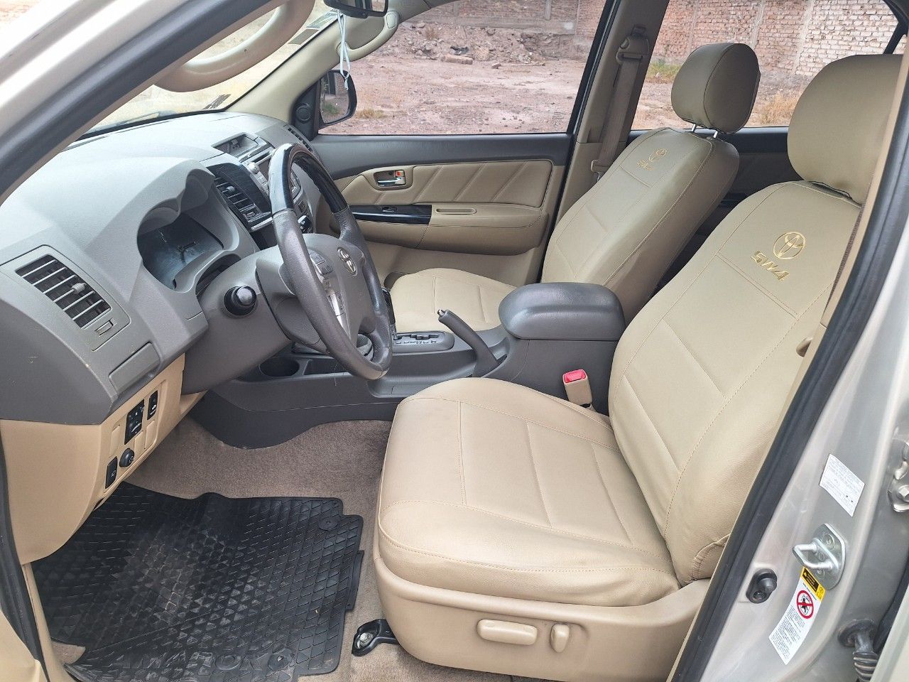 Toyota Hilux SW4 Usado Financiado en Mendoza, deRuedas