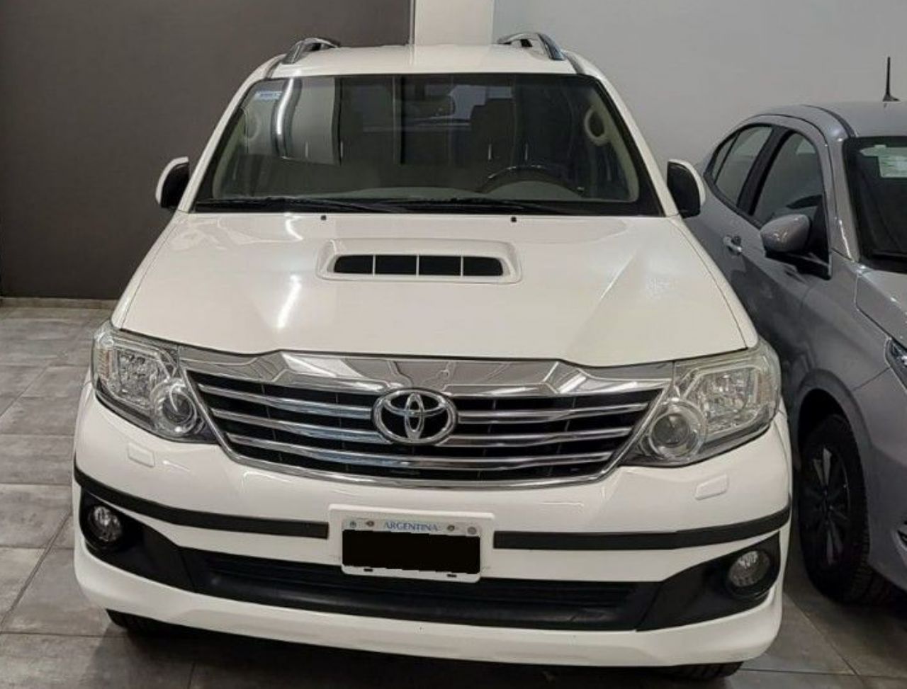 Toyota Hilux SW4 Usado Financiado en San Juan, deRuedas