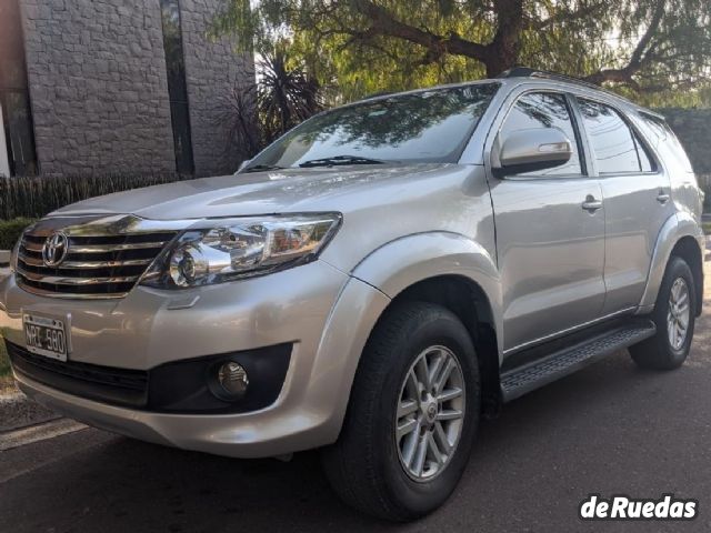 Toyota Hilux SW4 Usado en Mendoza, deRuedas