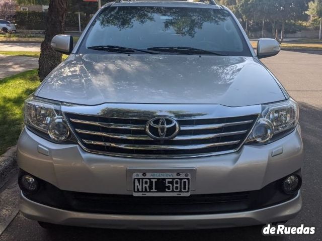 Toyota Hilux SW4 Usado en Mendoza, deRuedas