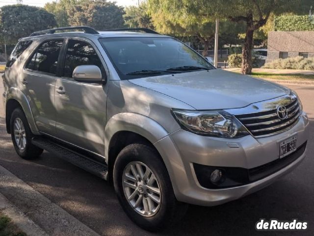 Toyota Hilux SW4 Usado en Mendoza, deRuedas
