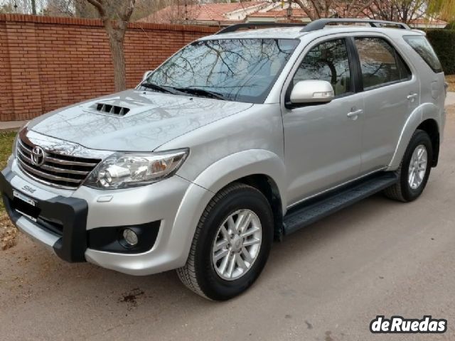 Toyota Hilux SW4 Usado en Mendoza, deRuedas
