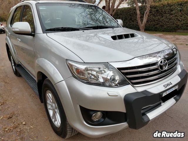 Toyota Hilux SW4 Usado en Mendoza, deRuedas