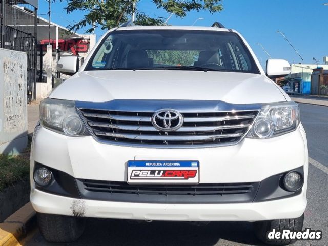 Toyota Hilux SW4 Usado en San Juan, deRuedas