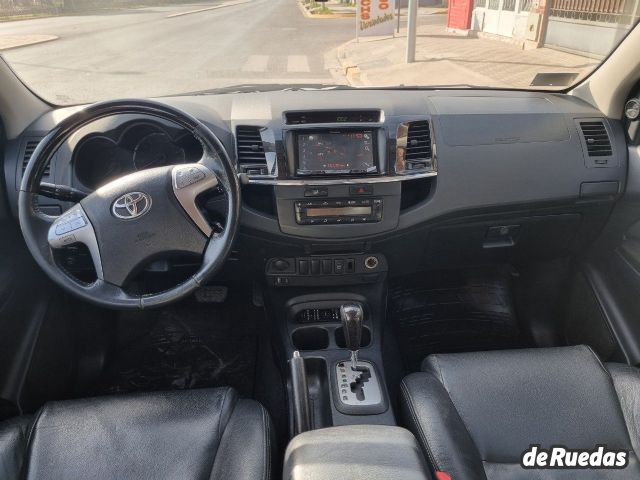 Toyota Hilux SW4 Usado en San Juan, deRuedas