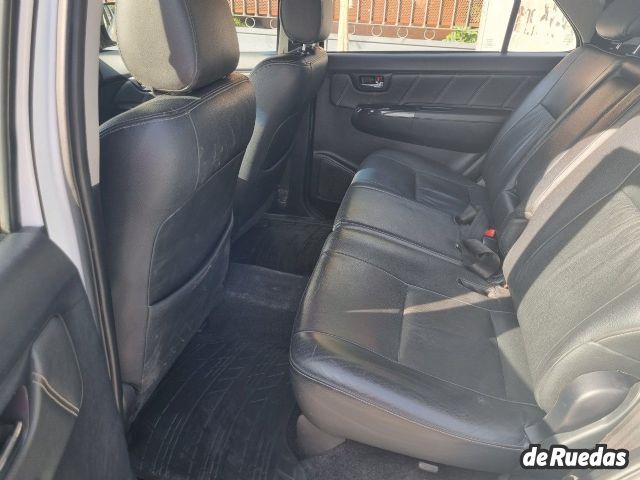 Toyota Hilux SW4 Usado en San Juan, deRuedas