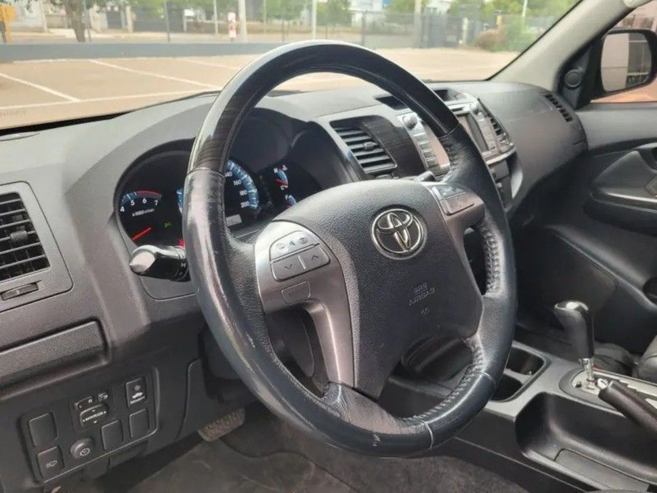Toyota Hilux SW4 Usado en Mendoza, deRuedas