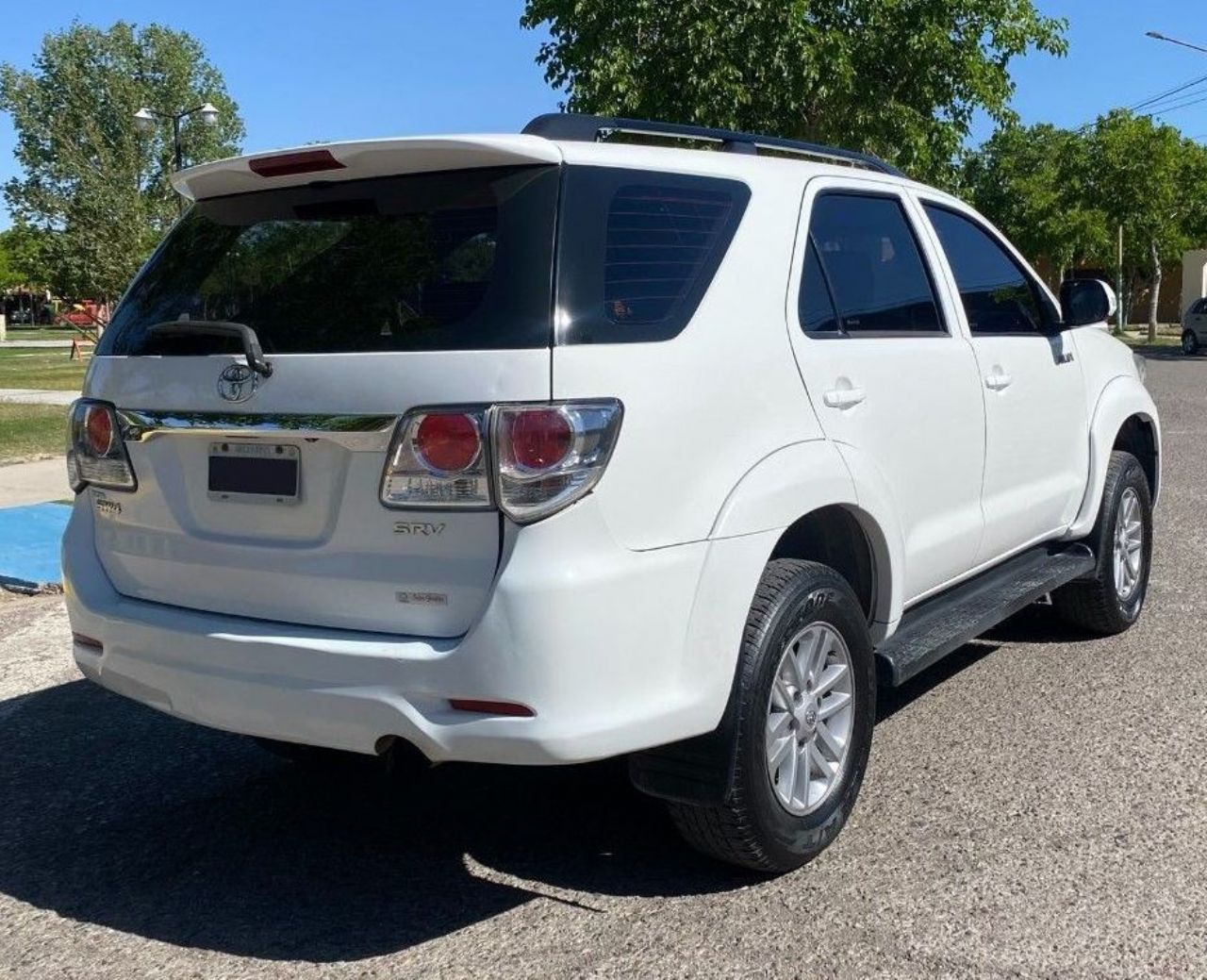 Toyota Hilux SW4 Usado en San Juan, deRuedas