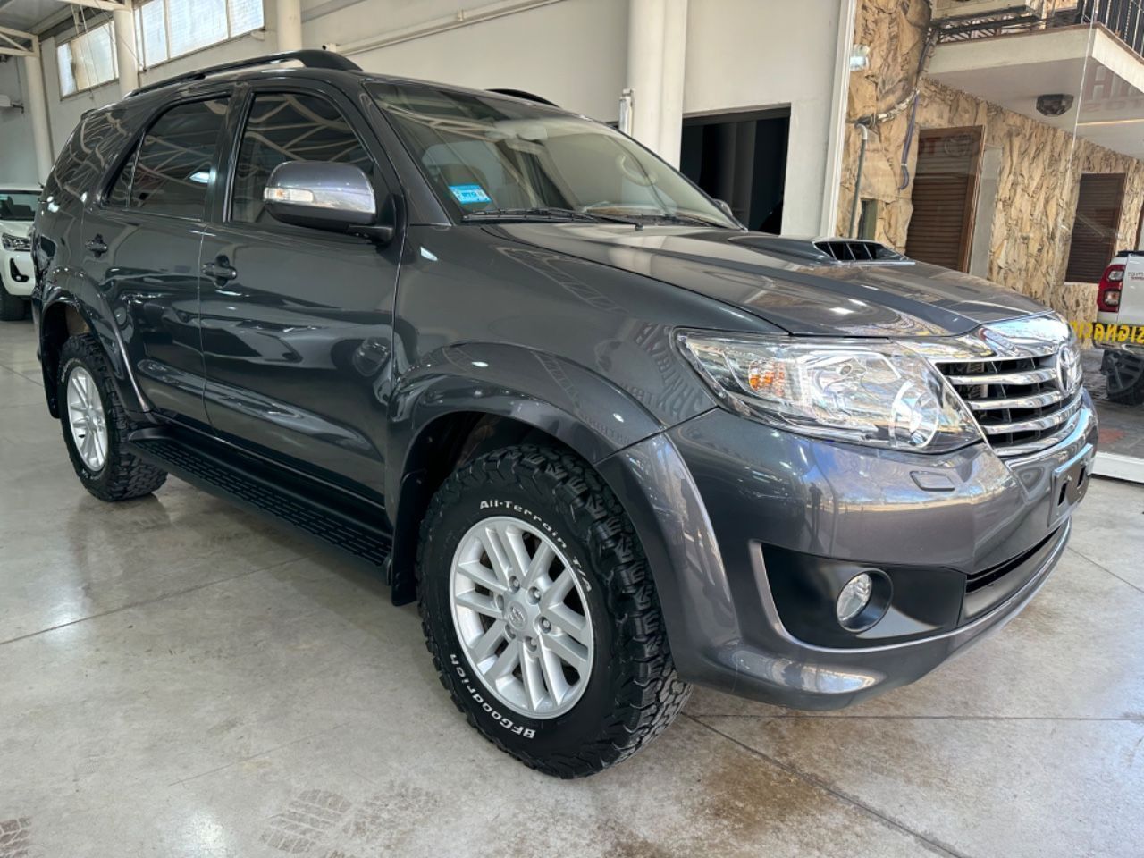 Toyota Hilux SW4 Usado en Mendoza, deRuedas