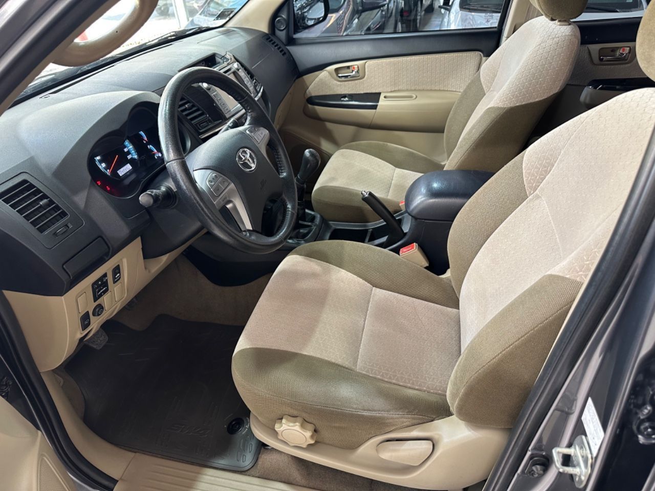 Toyota Hilux SW4 Usado en Mendoza, deRuedas