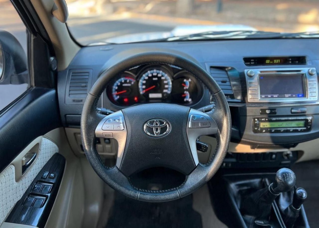 Toyota Hilux SW4 Usado en Mendoza, deRuedas