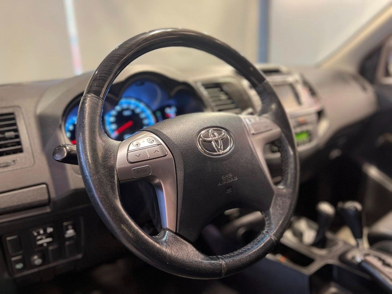 Toyota Hilux SW4 Usado Financiado en Córdoba, deRuedas
