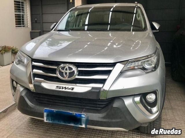 Toyota Hilux SW4 Usado en Mendoza, deRuedas