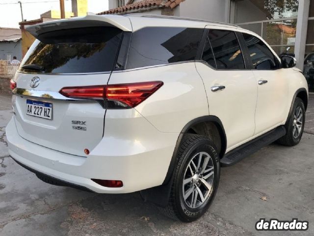 Toyota Hilux SW4 Usado en Mendoza, deRuedas