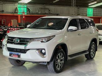 Toyota Hilux SW4 Usado en San Juan Financiado