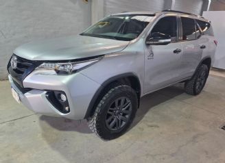 Toyota Hilux SW4