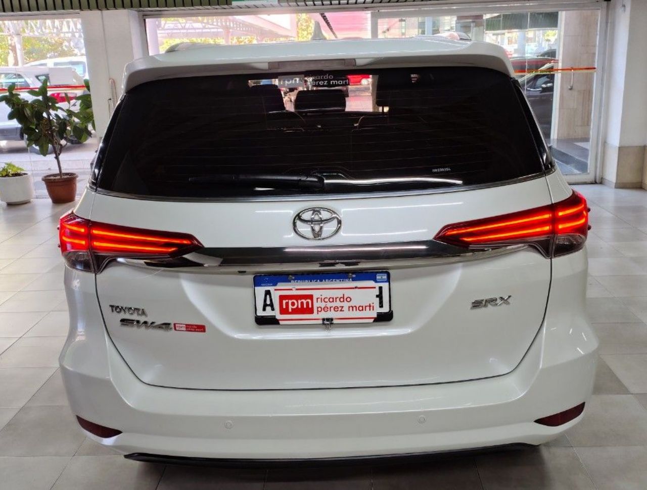 Toyota Hilux SW4 Usado en Mendoza, deRuedas