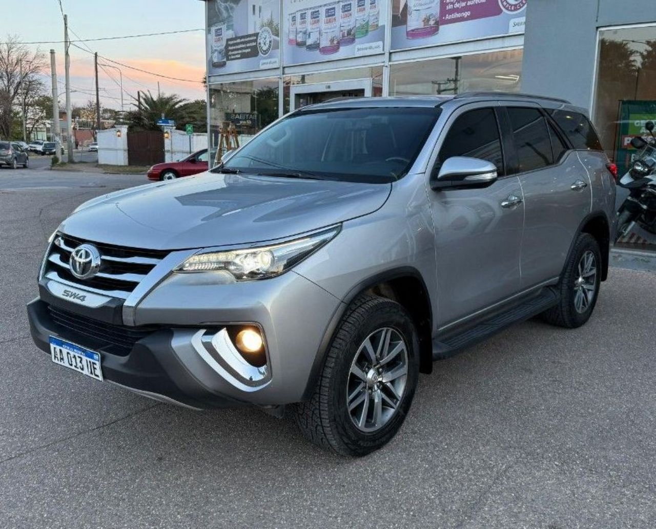 Toyota Hilux SW4 Usado Financiado en Córdoba, deRuedas