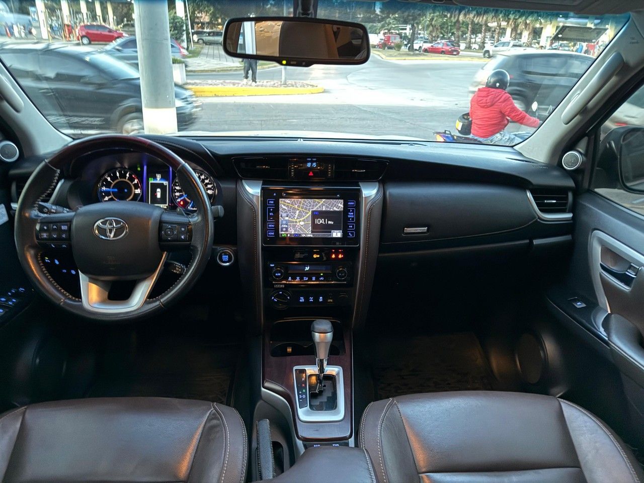 Toyota Hilux SW4 Usado Financiado en Córdoba, deRuedas