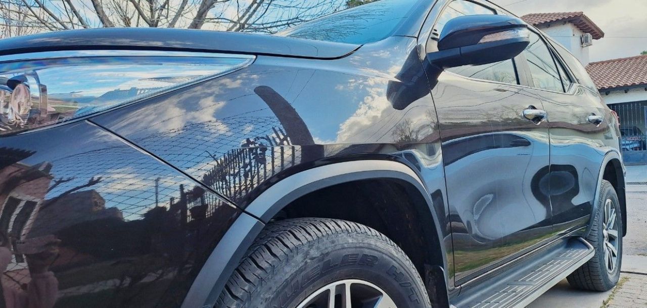 Toyota Hilux SW4 Usado en Mendoza, deRuedas