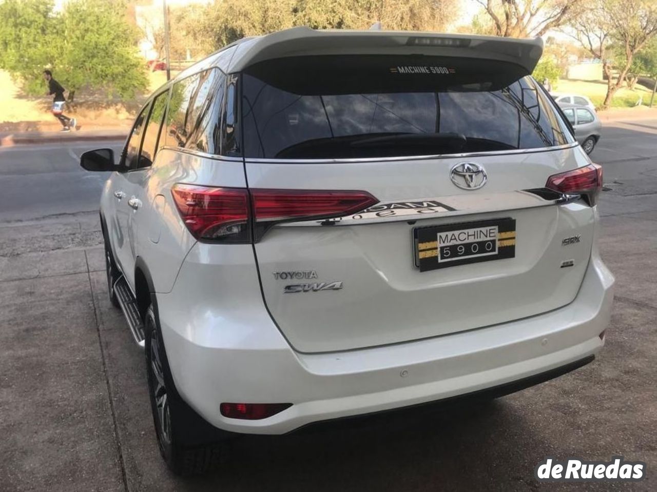 Toyota Hilux SW4 Usado en Córdoba, deRuedas