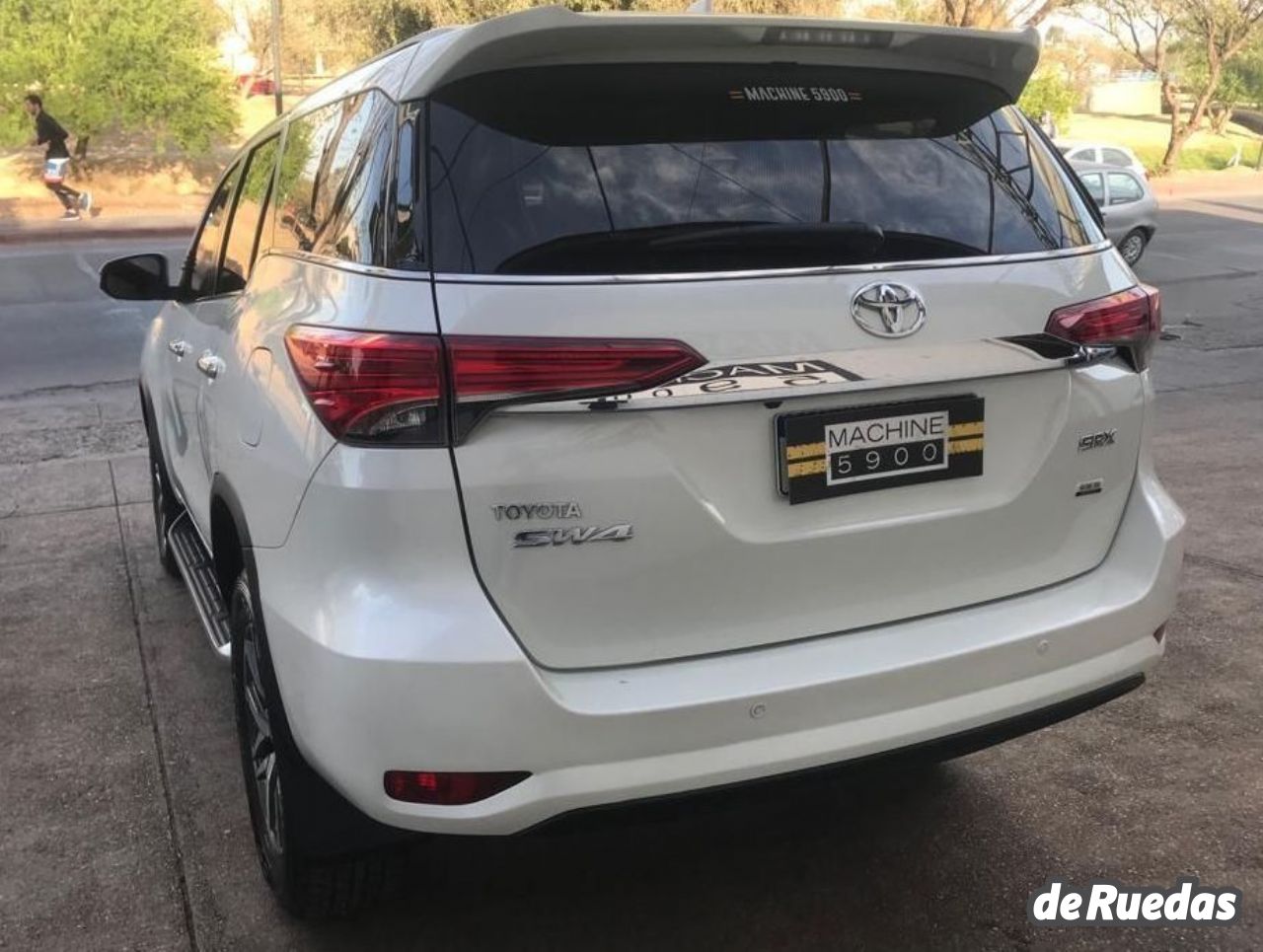 Toyota Hilux SW4 Usado en Córdoba, deRuedas