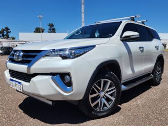 Toyota Hilux SW4 Usado en San Juan Financiado