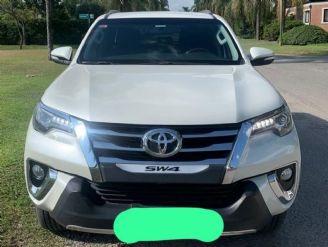 Toyota Hilux SW4 Usado en Tucumán