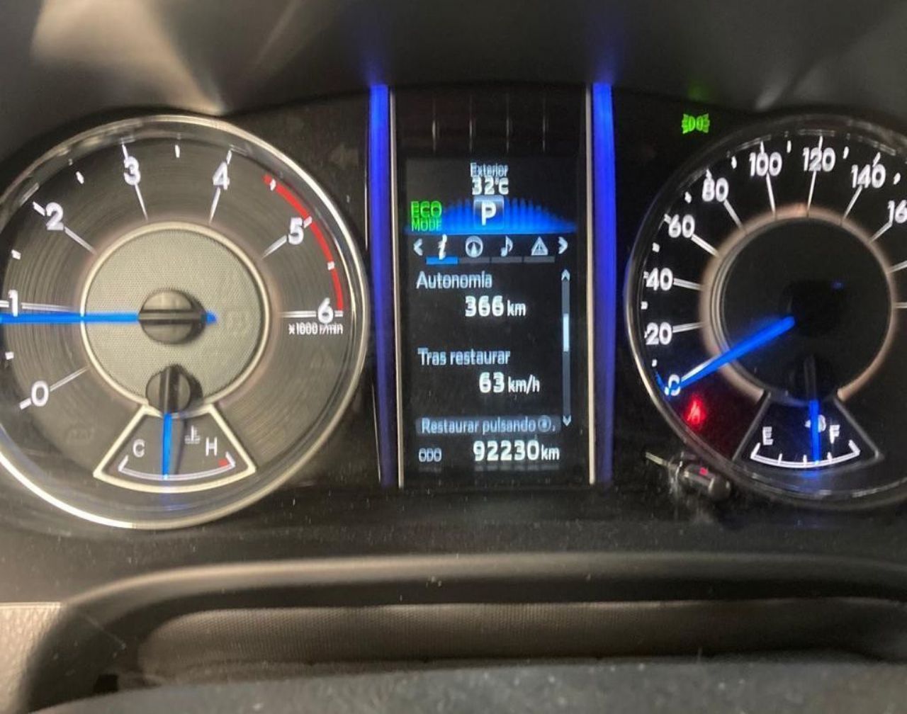 Toyota Hilux SW4 Usado en Mendoza, deRuedas