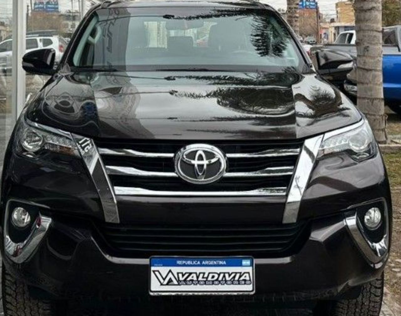 Toyota Hilux SW4 Usado en San Juan, deRuedas