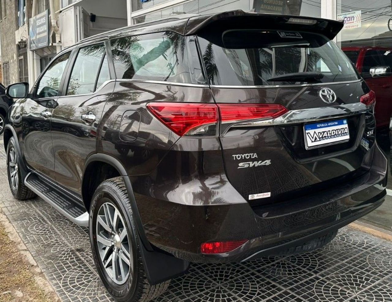 Toyota Hilux SW4 Usado en San Juan, deRuedas