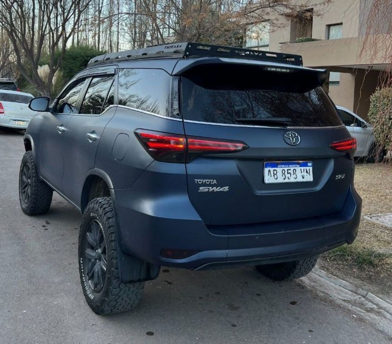 Toyota Hilux SW4 Usado en Mendoza, deRuedas