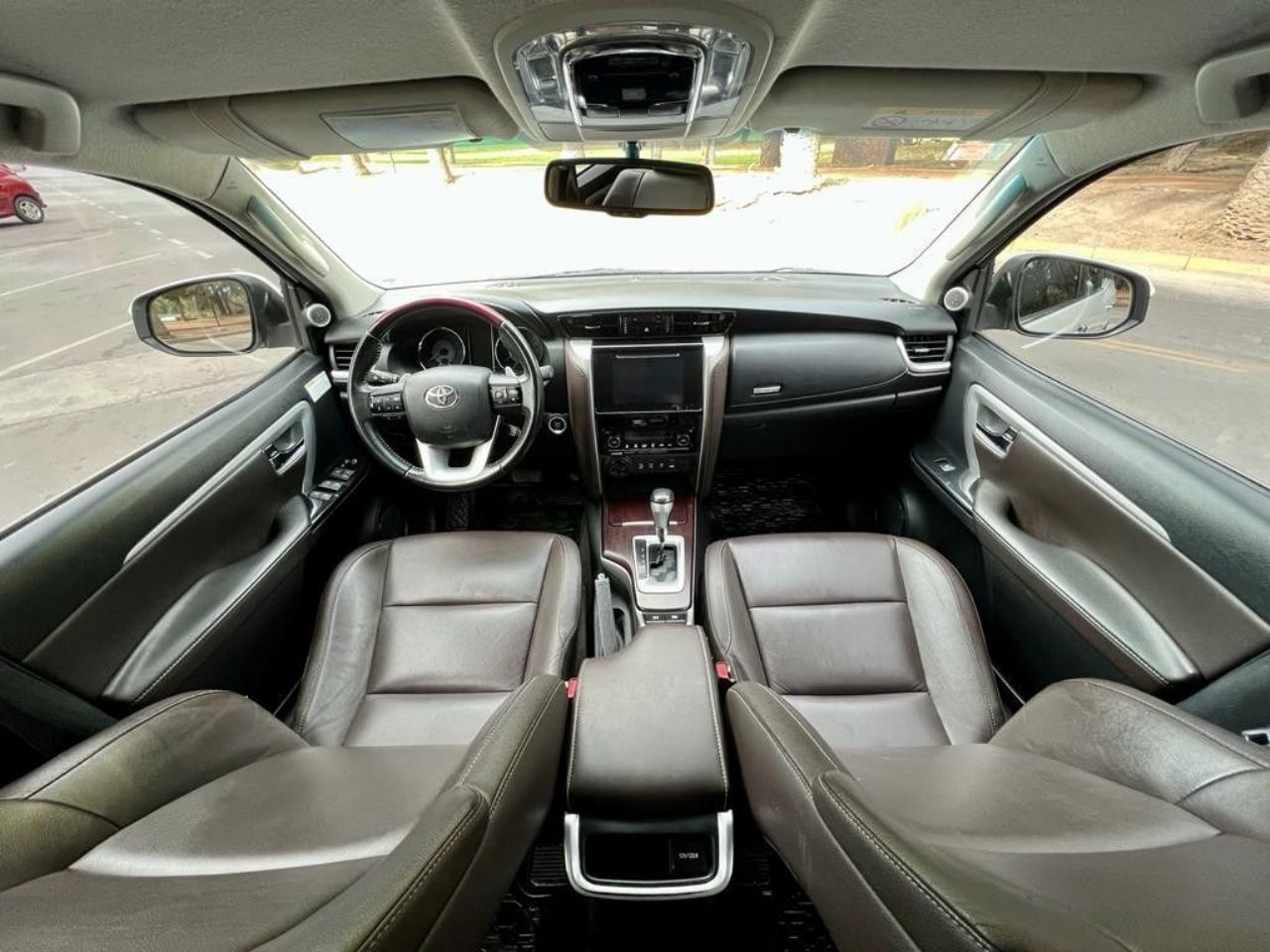 Toyota Hilux SW4 Usado en Mendoza, deRuedas