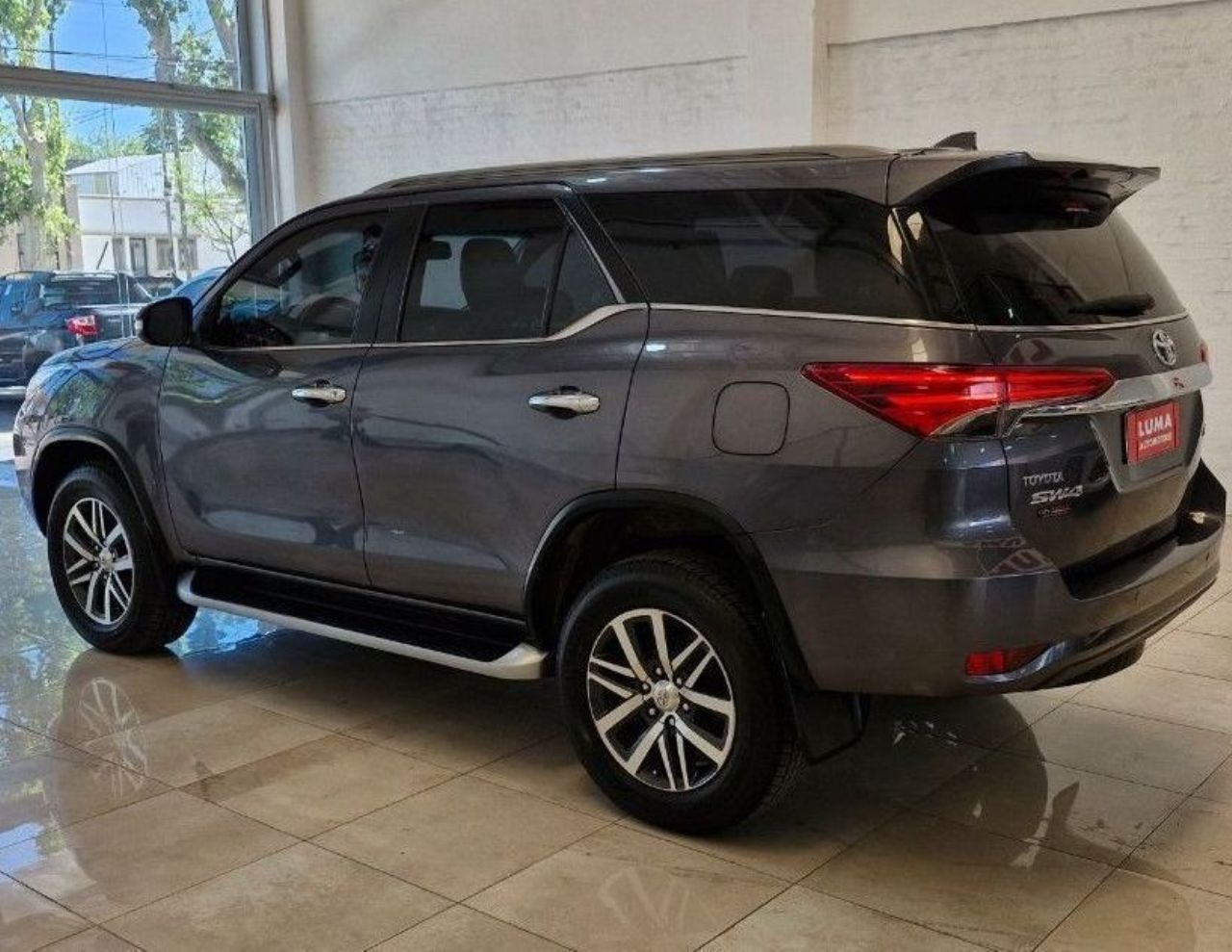 Toyota Hilux SW4 Usado en Mendoza, deRuedas