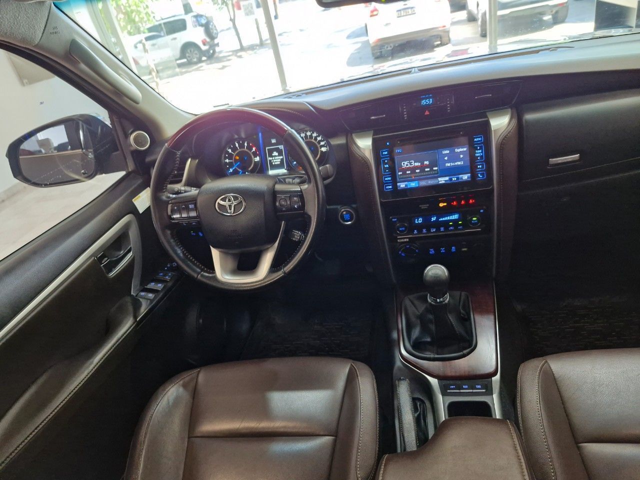 Toyota Hilux SW4 Usado en Mendoza, deRuedas