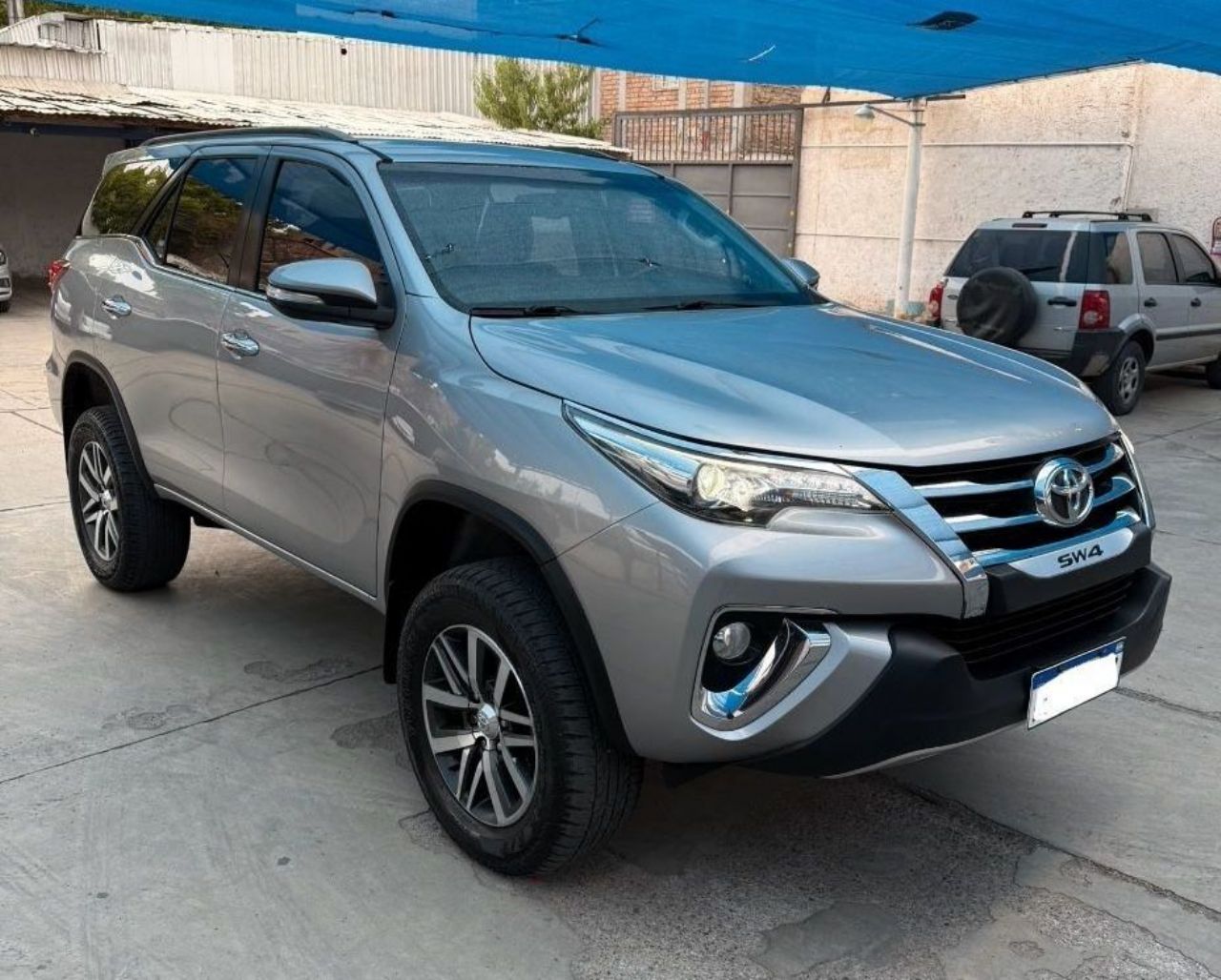 Toyota Hilux SW4 Usado en Mendoza, deRuedas