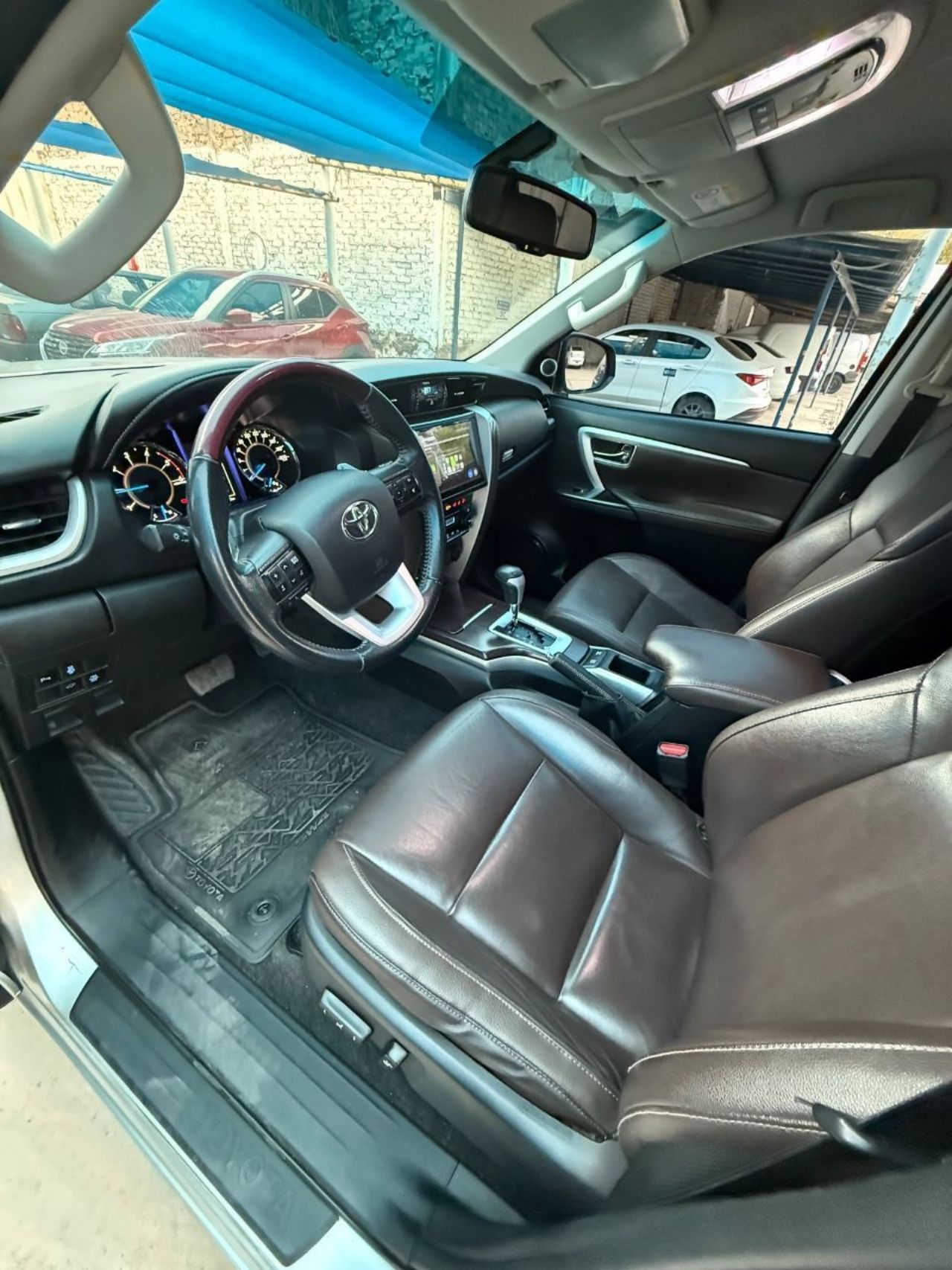 Toyota Hilux SW4 Usado en Mendoza, deRuedas