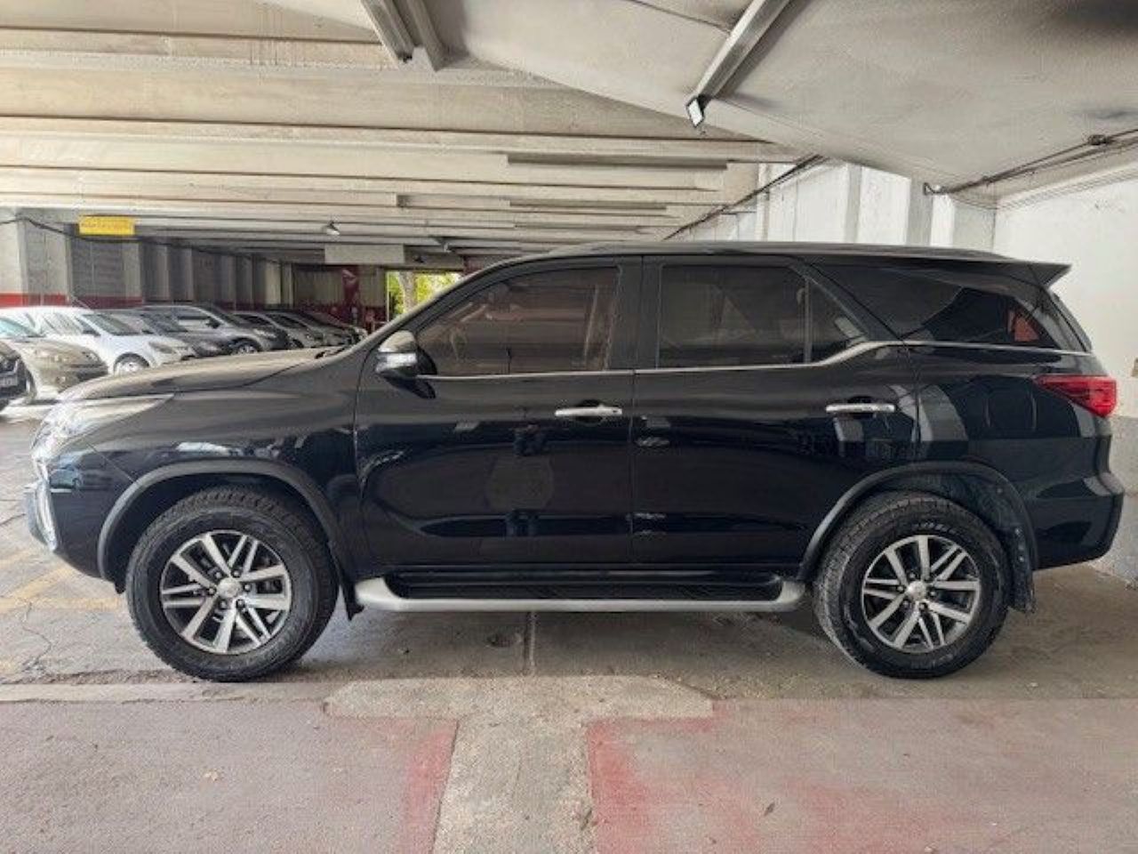 Toyota Hilux SW4 Usado en Mendoza, deRuedas
