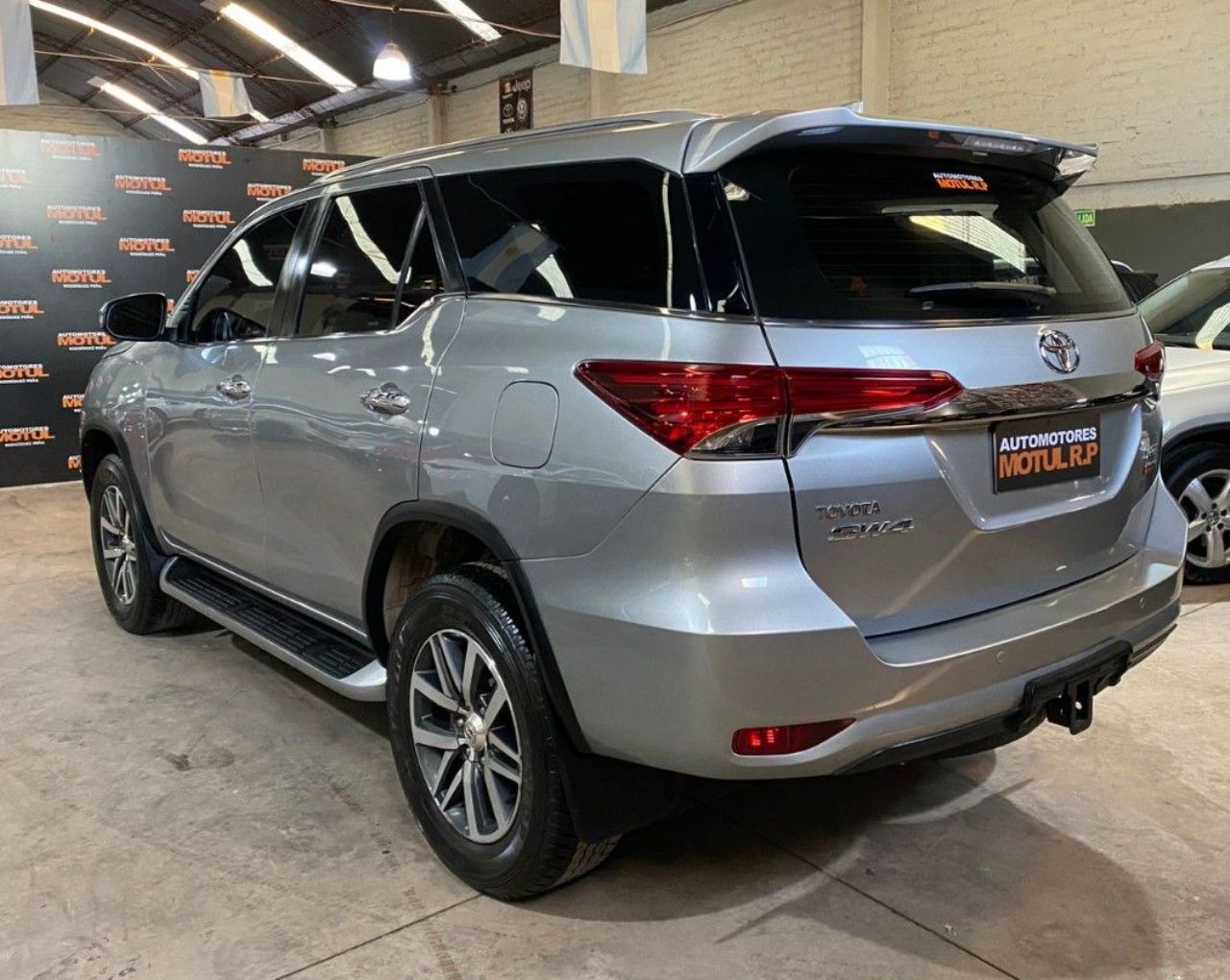 Toyota Hilux SW4 Usado en Mendoza, deRuedas