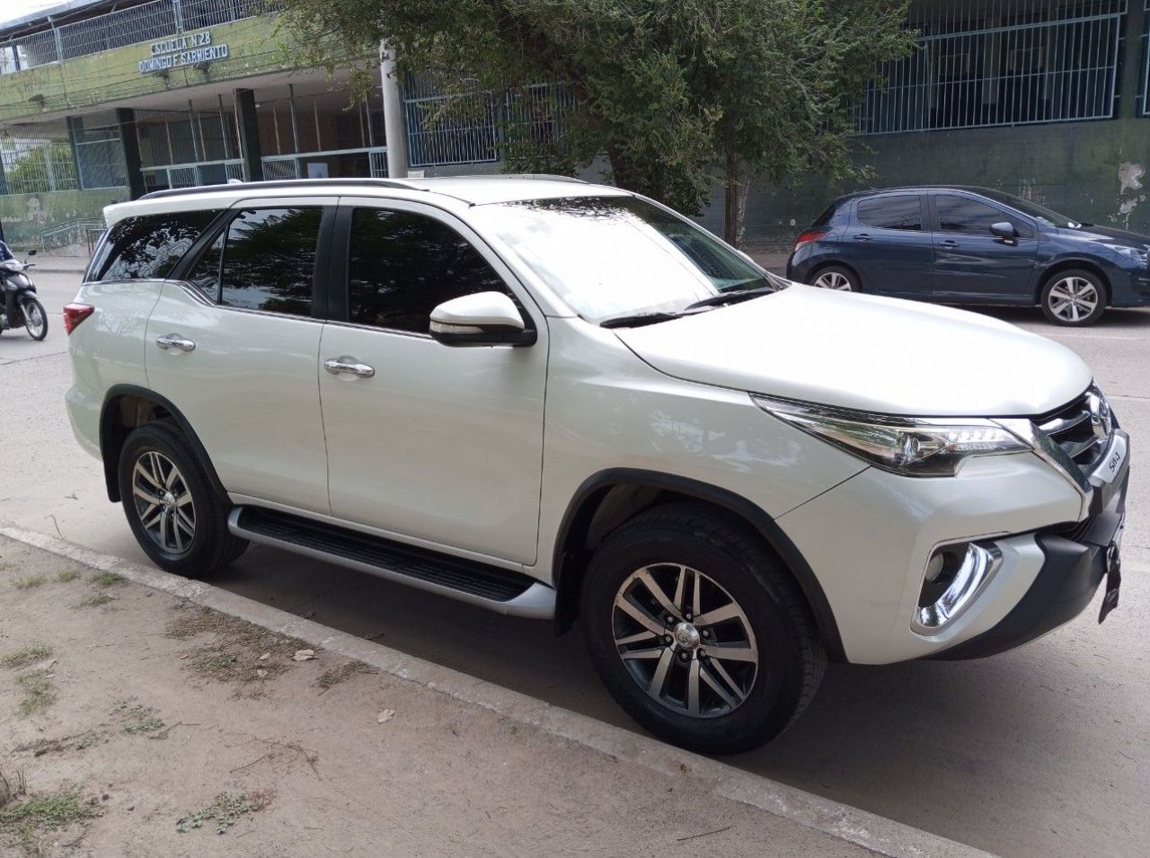 Toyota Hilux SW4 Usado en Santiago Del Estero, deRuedas