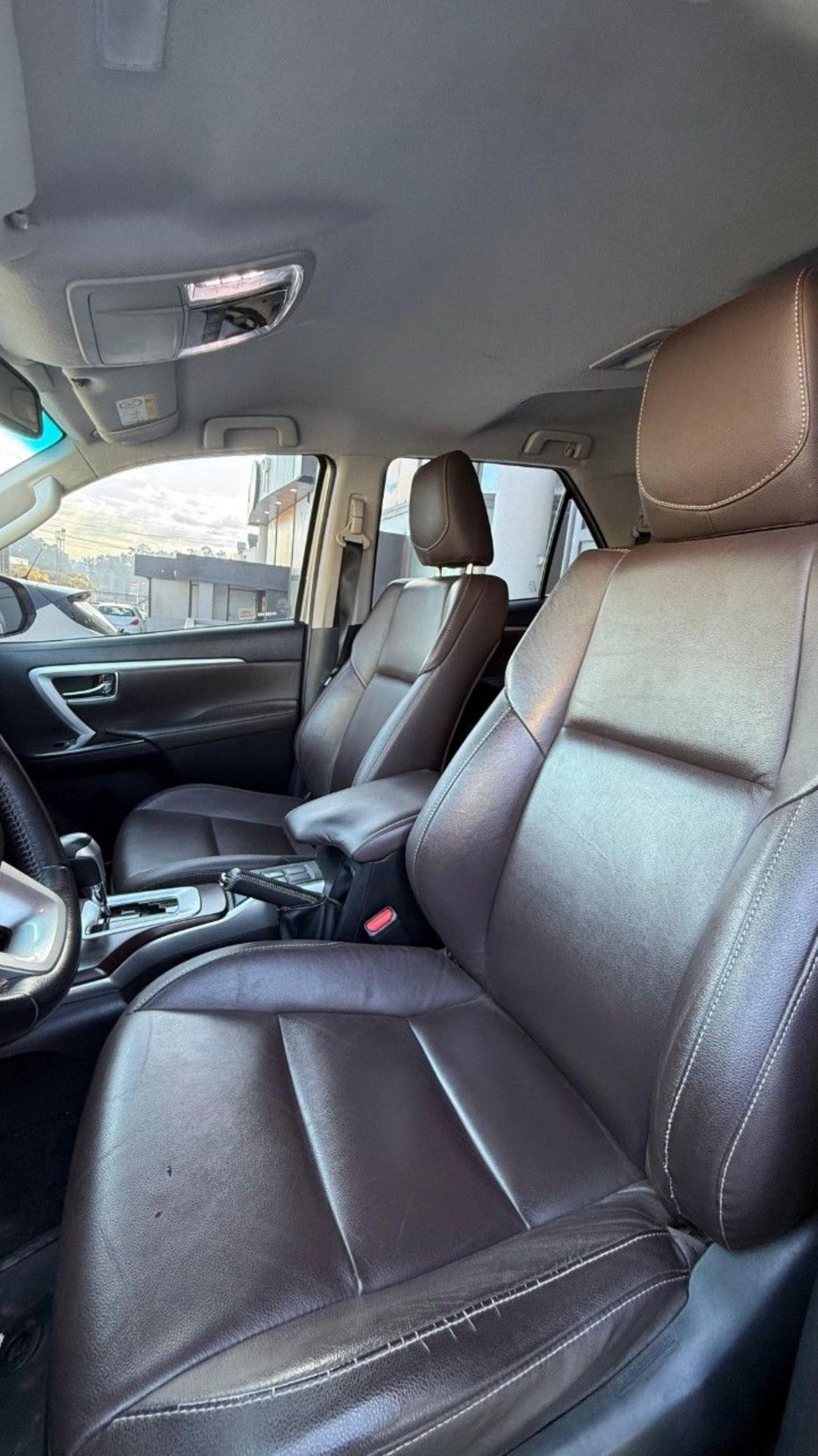 Toyota Hilux SW4 Usado Financiado en Córdoba, deRuedas